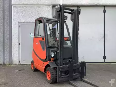 Carrelli elevatori diesel  Linde H16D-03 (1)
