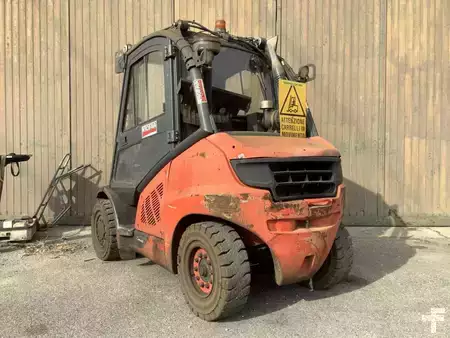 Carrelli elevatori diesel  Linde H40D-01 (2)