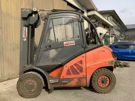 Carrelli elevatori diesel  Linde H40D-01 (5)