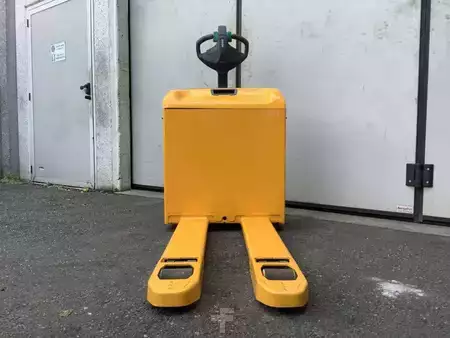 Transpaleta eléctrica 2020  Jungheinrich EJE 118 (4)