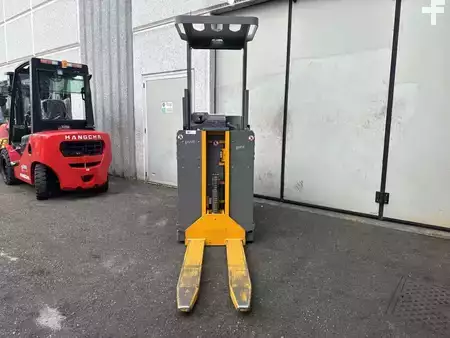 Horisontal ordreplukker 2017  Jungheinrich EKS 110 (3)