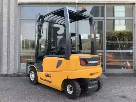 El Truck - 4-hjul 2003  Jungheinrich EFG VAC 30 (2)