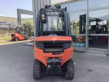 Carrelli elevatori diesel 2015  Linde H30D-02 (3)