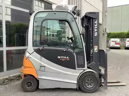 Carrelli elettrici 4 ruote 2019  Still RX 60-25 (4)