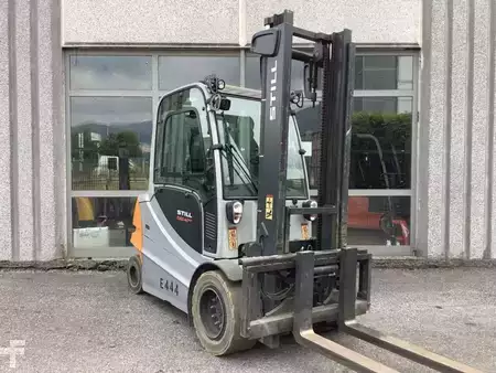 Carrelli elettrici 4 ruote 2017  Still RX 60-40/600 (1)