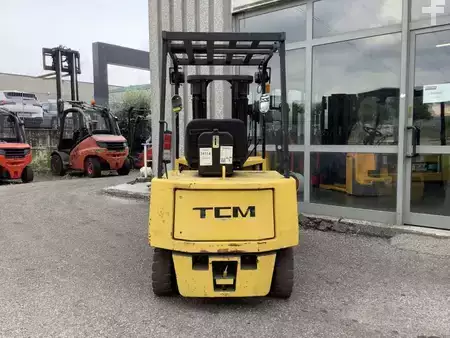 El truck - 4 hjulet 1991  TCM FBL25 (5)