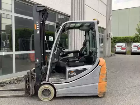 Carrelli elettrici 3 ruote  Still RX 20-20L (3)