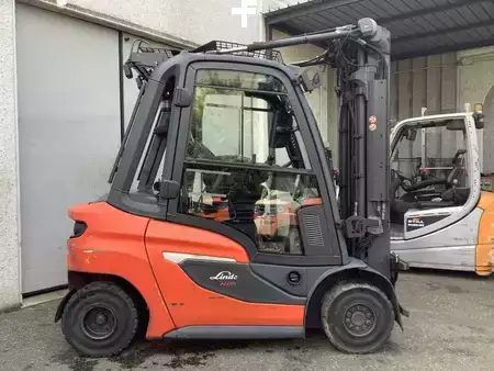 Carrelli elevatori diesel 2022  Linde H25D-01 (4)
