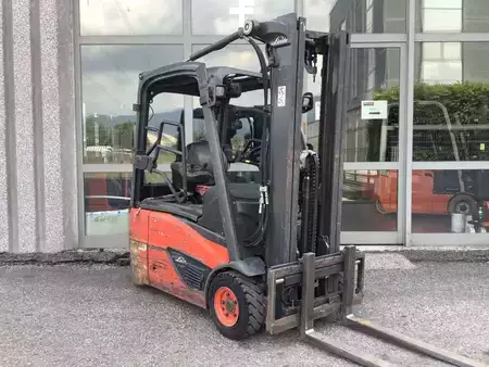 Carrelli elettrici 3 ruote 2021  Linde E16-02 (1)