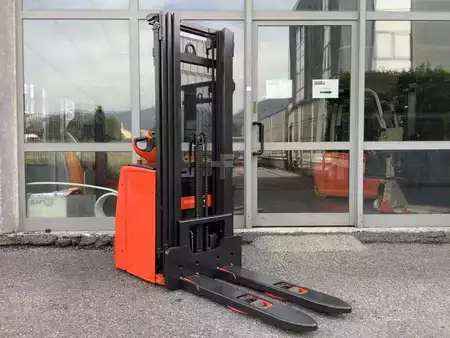 Pallestabler 2018  Linde L14L (2)