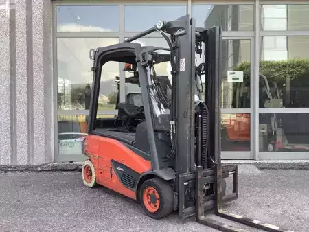 El truck - 4 hjulet 2020  Linde E16P-02 (1)