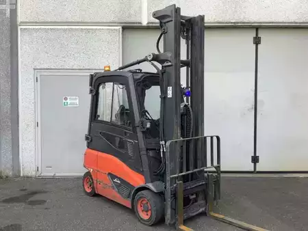 Sähkö - 4 pyör 2018  Linde E16P-02 (1)