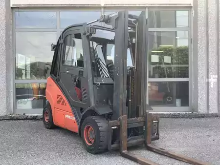 Dieselstapler 2010  Linde H25D-01 (1)