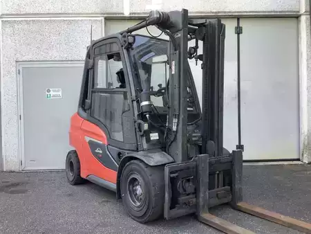 Diesel gaffeltruck 2020  Linde H35D-01 (1)
