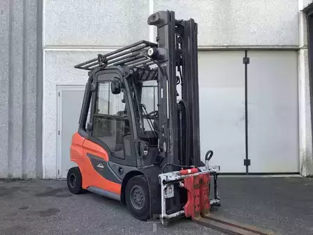 Dieselstapler 2021  Linde H30D-01 (1)