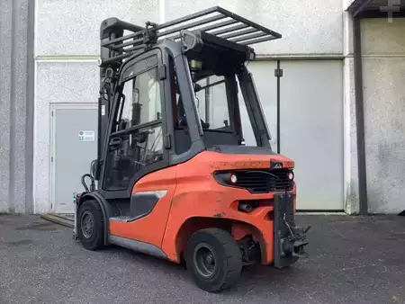 Dieselstapler 2021  Linde H30D-01 (2)