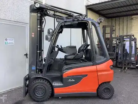 El truck - 4 hjulet 2022  Linde E30-01 (3)