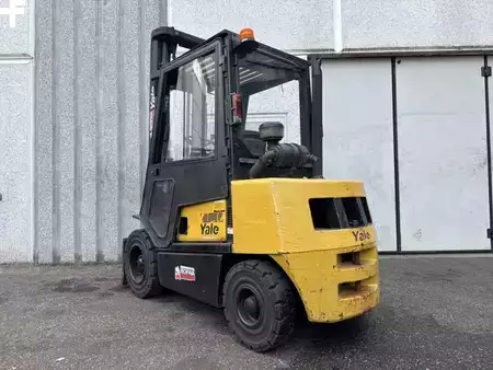 Dieselstapler 2005  Yale GDP30TF (2)