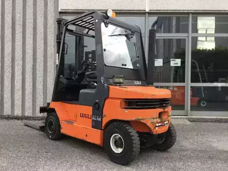Diesel Forklifts 2004  Lugli 305.4 (2)