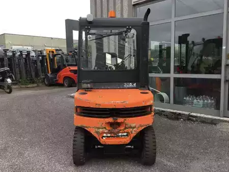 Diesel Forklifts 2004  Lugli 305.4 (3)