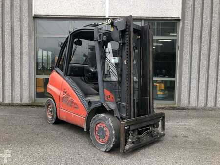 Carrelli elevatori diesel 2013  Linde H40D-02 (1)