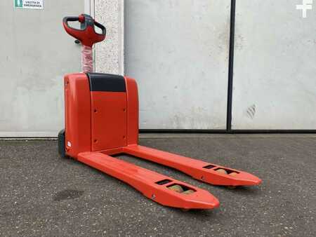 Transpallet elettrici 2022  Linde MT15 (2)