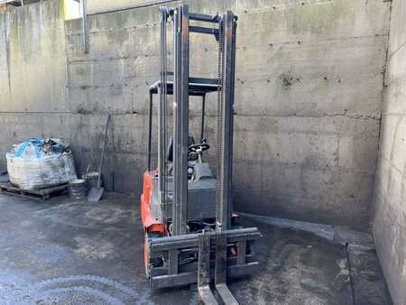 Linde E15