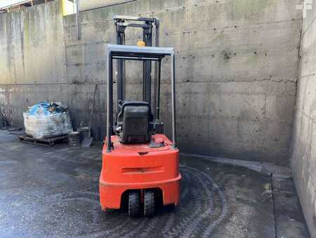 Linde E15