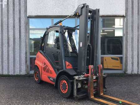 Carrelli elevatori diesel  Linde H40D-02 (1)