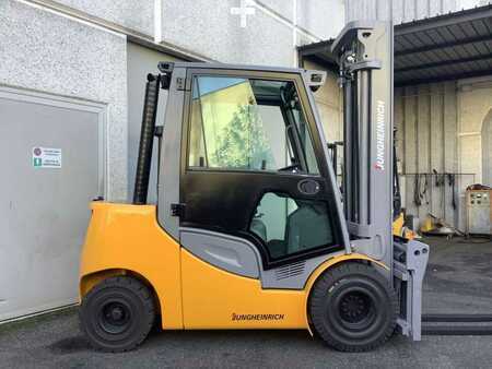 Carrelli elevatori diesel - Jungheinrich DFG 430s (5)