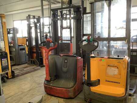 Stoccatori  Linde L12 (1)