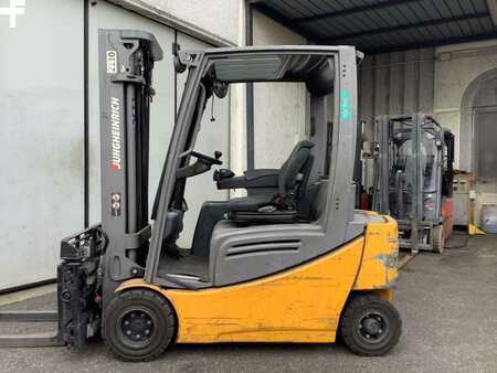 Jungheinrich EFG 320