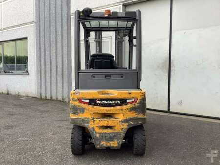 Jungheinrich EFG 320