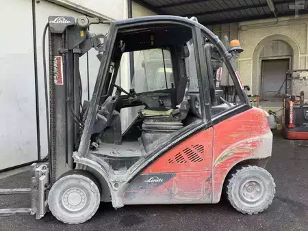 Empilhador diesel 2012  Linde H25D (5)