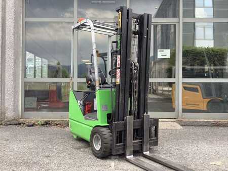 Carrelli elettrici 3 ruote 2008  Cesab BIT 800 (1)