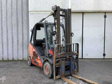 Carrelli elevatori diesel 2010  Linde H30D (1)