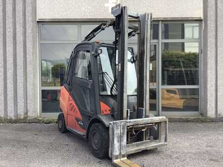 Carrelli elevatori diesel 2018  Linde H30D-02 (1)