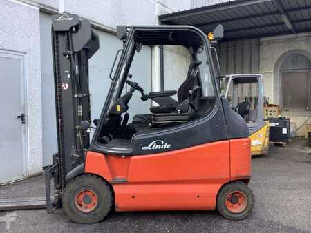 Carrelli elettrici 4 ruote  Linde E30-02/600 (3)