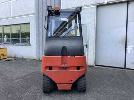 Carrelli elettrici 4 ruote  Linde E30-02/600 (5)