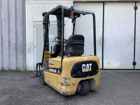 El Truck - 3-hjul 2004  CAT Lift Trucks EP15KRT (2)