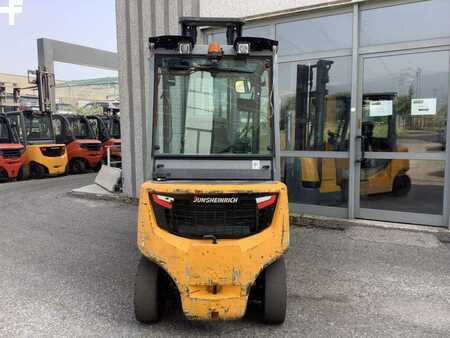Dieselový VZV 2018  Jungheinrich DFG 425S (5)