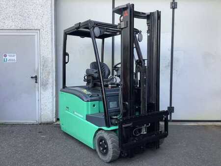 Eléctrico - 3 rodas 2017  Mitsubishi FB18PNT (1)