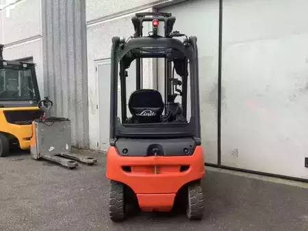 Sähkö - 4 pyör 2021  Linde E20PL-02 (4)