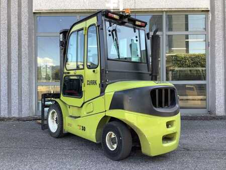 Dieselový VZV 2016  Clark GTS30D (2)