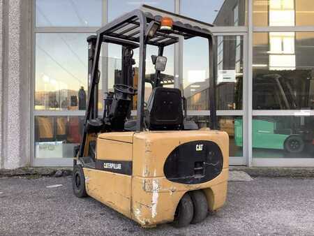 Elektro tříkolové VZV 2000  CAT Lift Trucks EP18KT (2)