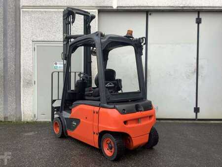 Carrelli elettrici 3 ruote 2020  Linde E20PL-02 (2)