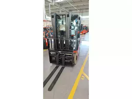Elektro čtyřkolový VZV 2023  Toyota 9FBMK20T (1)