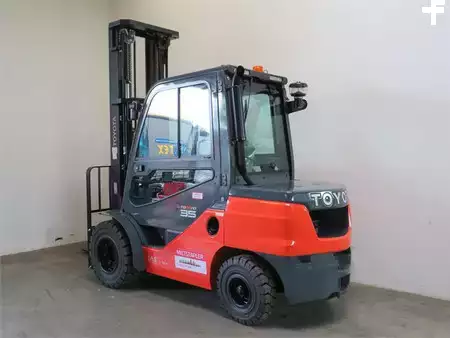 Diesel heftrucks 2023  Toyota 52-8FDJF35 (1)