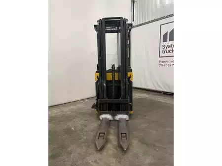Fahrerstandstapler 2015  Atlet AJN160 (3)