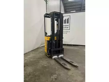 Fahrerstandstapler 2015  Atlet AJN160 (4)
